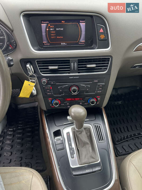 Позашляховик / Кросовер Audi Q5 2011 в Луцьку фото 35 Позашляховик / Кросовер Audi Q5 2011 в Луцьку
