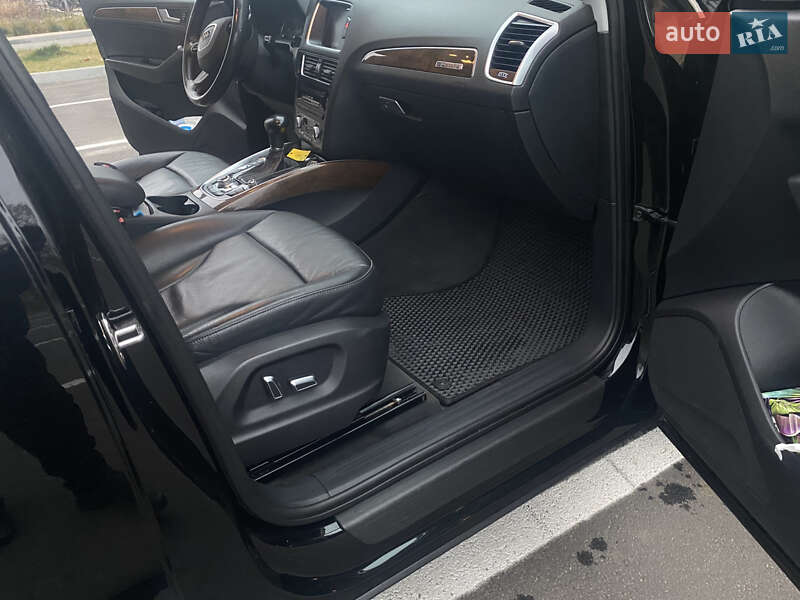 Внедорожник / Кроссовер Audi Q5 2017 в Чернигове