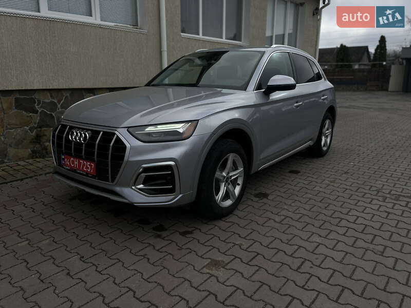 Позашляховик / Кросовер Audi Q5 2021 в Дунаївцях