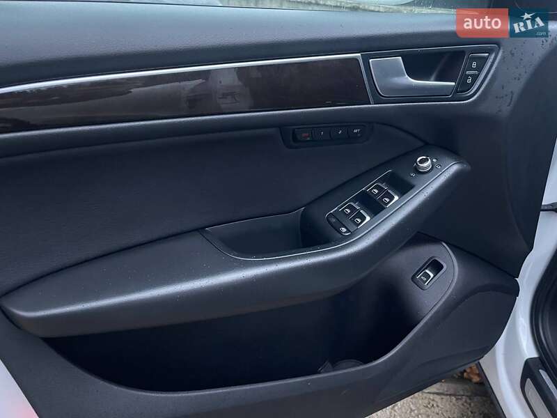 Позашляховик / Кросовер Audi Q5 2013 в Чернівцях