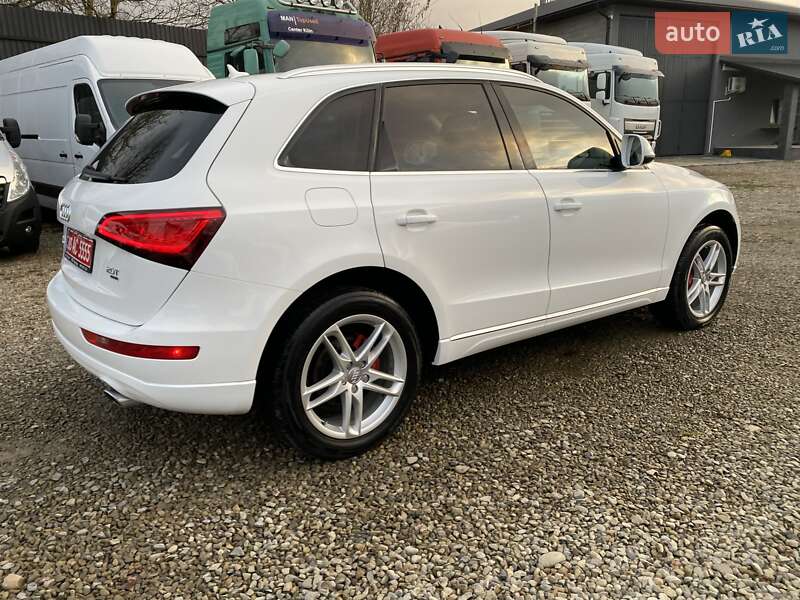 Внедорожник / Кроссовер Audi Q5 2014 в Мукачево