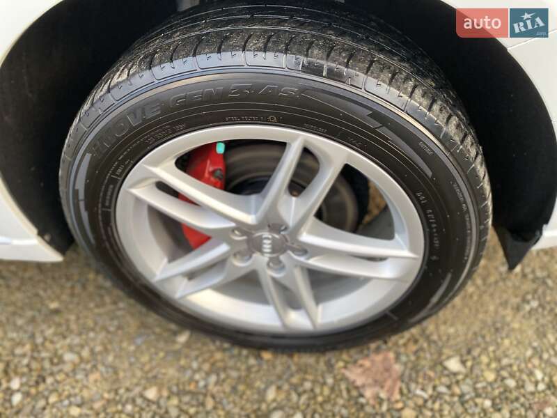 Внедорожник / Кроссовер Audi Q5 2014 в Мукачево