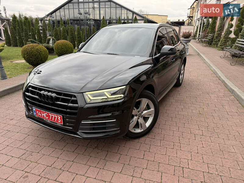 Внедорожник / Кроссовер Audi Q5 2019 в Стрые