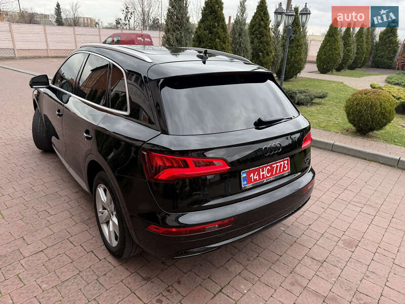 Внедорожник / Кроссовер Audi Q5 2019 в Стрые