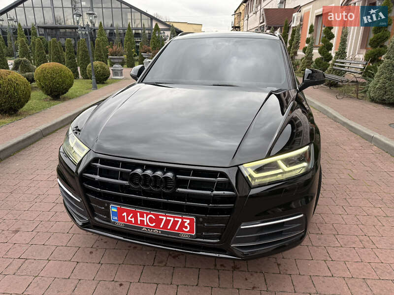 Внедорожник / Кроссовер Audi Q5 2019 в Стрые