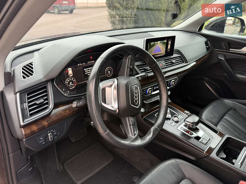 Внедорожник / Кроссовер Audi Q5 2019 в Стрые