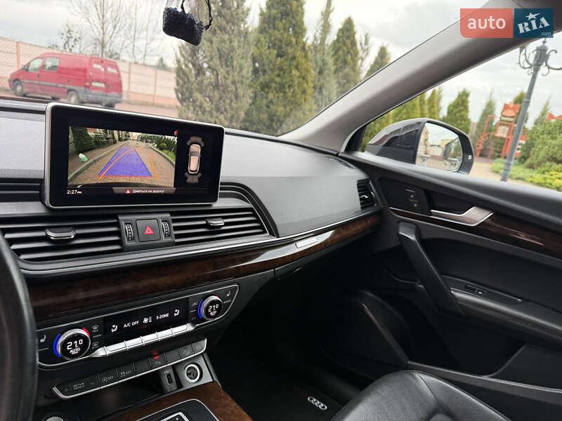 Внедорожник / Кроссовер Audi Q5 2019 в Стрые