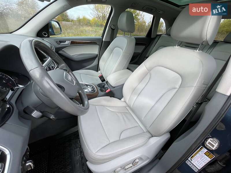 Позашляховик / Кросовер Audi Q5 2016 в Івано-Франківську