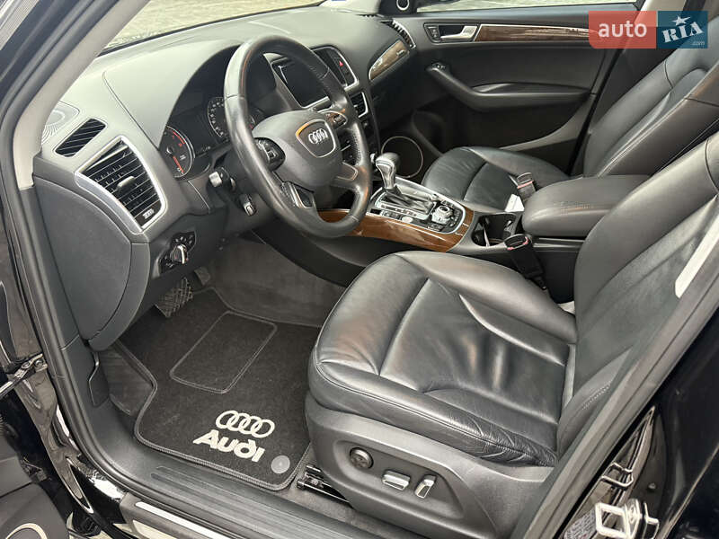 Внедорожник / Кроссовер Audi Q5 2016 в Львове