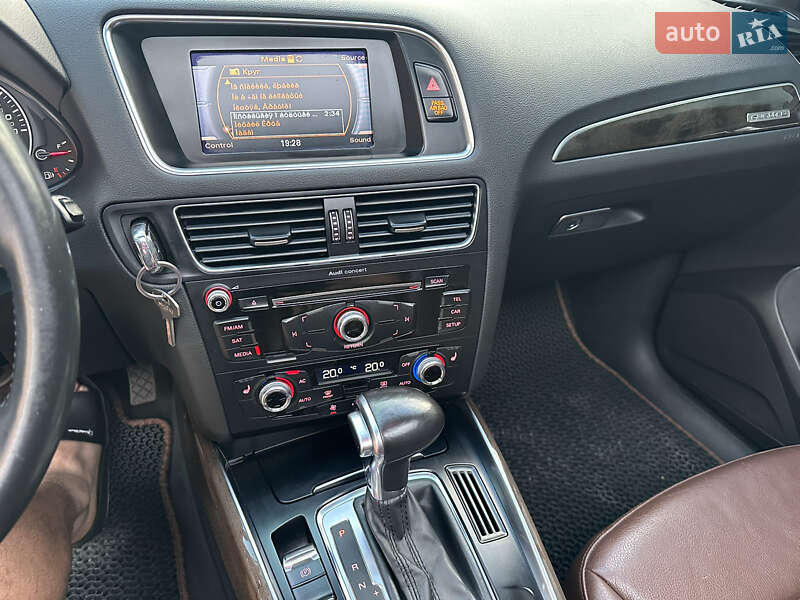Внедорожник / Кроссовер Audi Q5 2014 в Косове фото 27 Внедорожник / Кроссовер Audi Q5 2014 в Косове