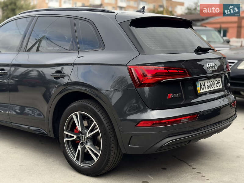 Внедорожник / Кроссовер Audi Q5 2021 в Бердичеве
