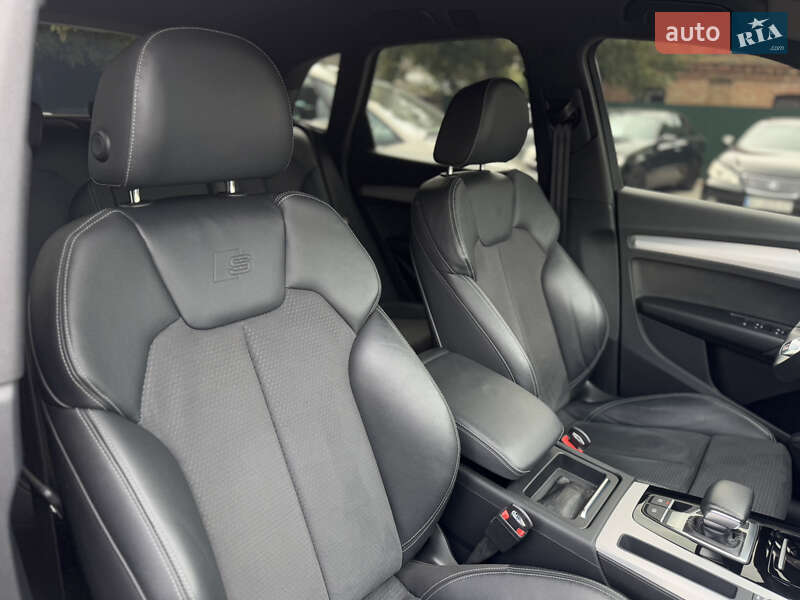 Внедорожник / Кроссовер Audi Q5 2021 в Бердичеве