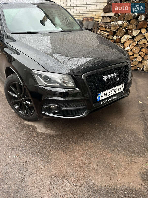 Внедорожник / Кроссовер Audi Q5 2011 в Коростене