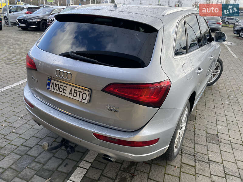 Позашляховик / Кросовер Audi Q5 2015 в Львові