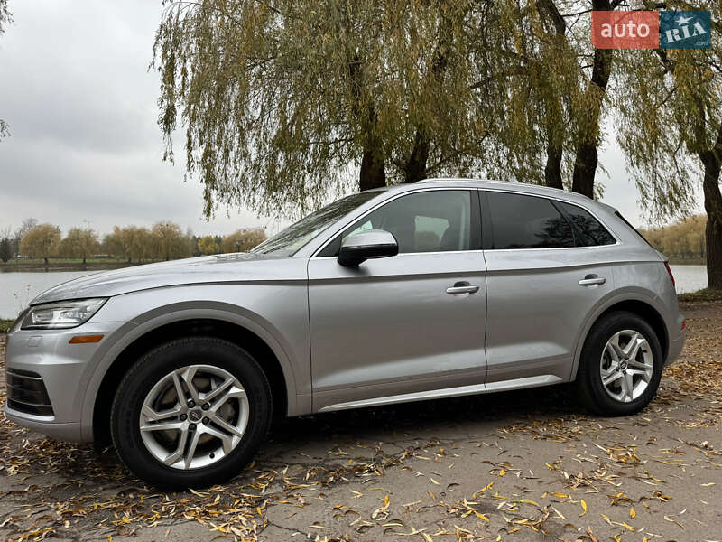 Позашляховик / Кросовер Audi Q5 2019 в Рівному фото 9 Позашляховик / Кросовер Audi Q5 2019 в Рівному
