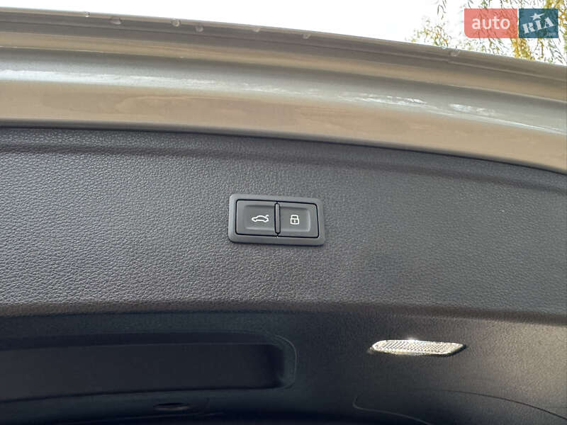 Позашляховик / Кросовер Audi Q5 2019 в Рівному фото 18 Позашляховик / Кросовер Audi Q5 2019 в Рівному