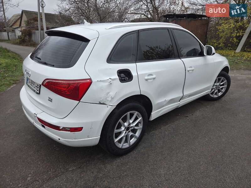 Внедорожник / Кроссовер Audi Q5 2011 в Киеве