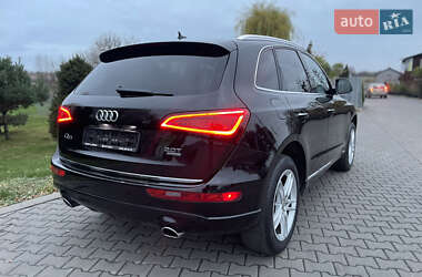 Позашляховик / Кросовер Audi Q5 2016 в Луцьку