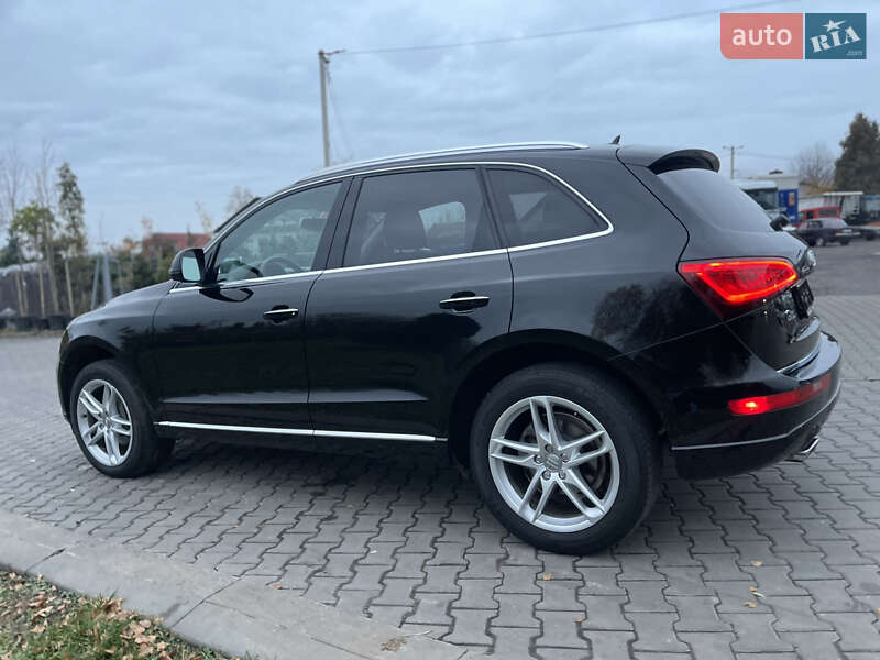 Позашляховик / Кросовер Audi Q5 2016 в Луцьку