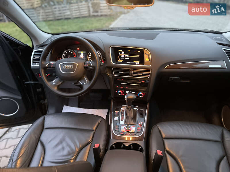 Позашляховик / Кросовер Audi Q5 2016 в Луцьку