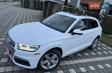 Позашляховик / Кросовер Audi Q5 2018 в Стрию