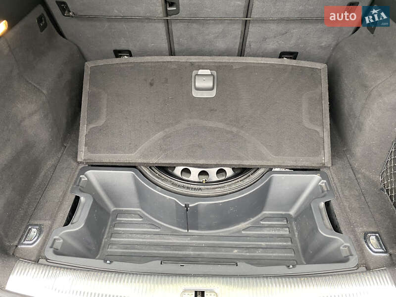 Внедорожник / Кроссовер Audi Q5 2015 в Киеве фото 10 Внедорожник / Кроссовер Audi Q5 2015 в Киеве