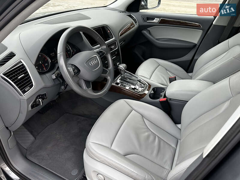 Позашляховик / Кросовер Audi Q5 2014 в Києві