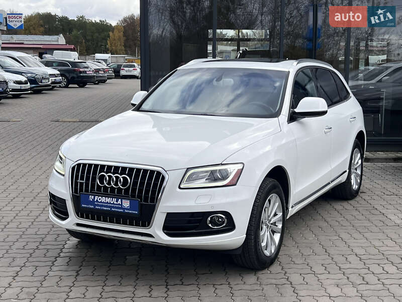 Внедорожник / Кроссовер Audi Q5 2016 в Нововолынске