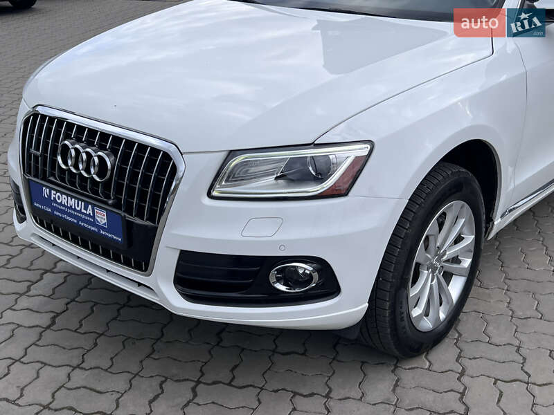 Внедорожник / Кроссовер Audi Q5 2016 в Нововолынске