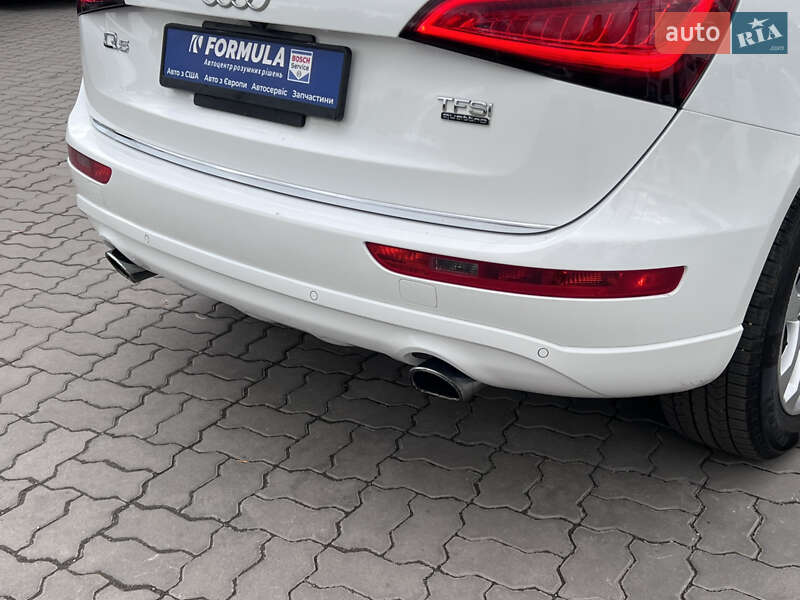 Внедорожник / Кроссовер Audi Q5 2016 в Нововолынске
