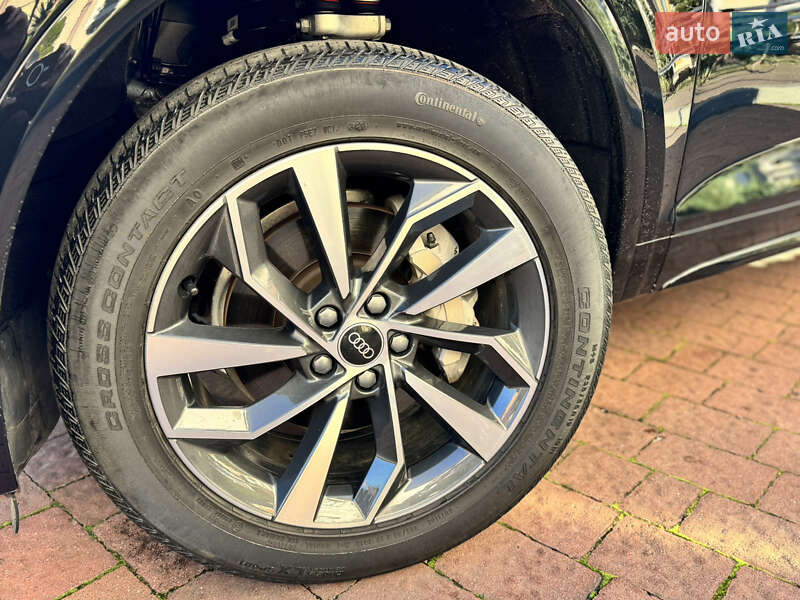 Внедорожник / Кроссовер Audi Q5 2024 в Стрые