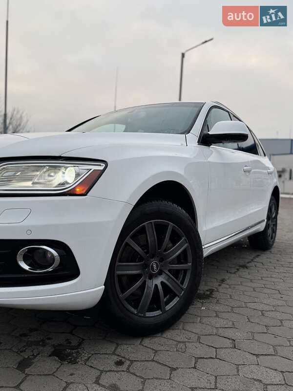 Внедорожник / Кроссовер Audi Q5 2015 в Костополе