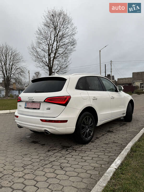 Внедорожник / Кроссовер Audi Q5 2015 в Костополе
