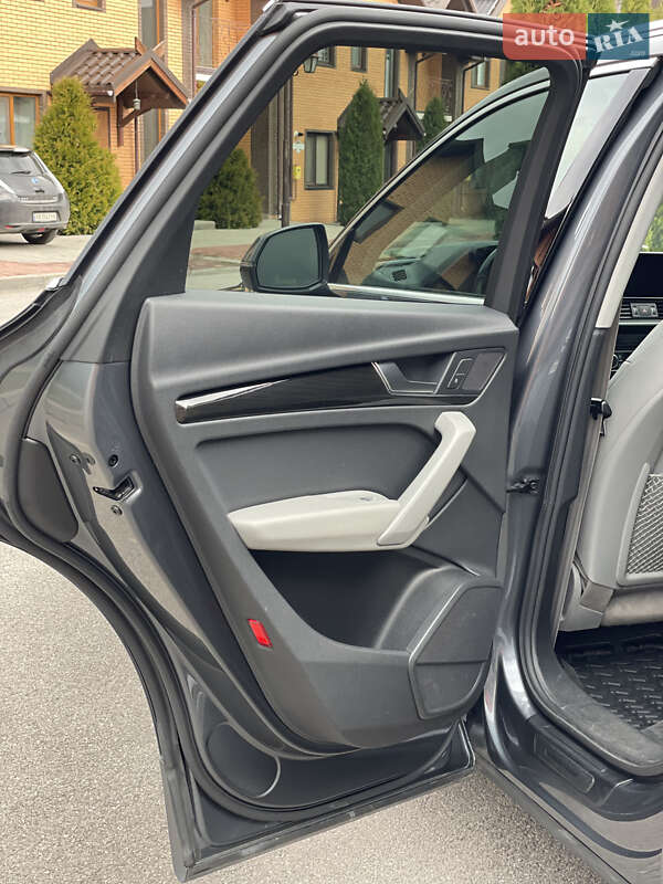 Внедорожник / Кроссовер Audi Q5 2018 в Виннице фото 16 Внедорожник / Кроссовер Audi Q5 2018 в Виннице