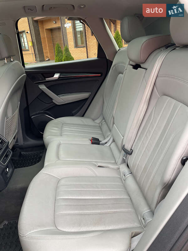 Внедорожник / Кроссовер Audi Q5 2018 в Виннице фото 20 Внедорожник / Кроссовер Audi Q5 2018 в Виннице