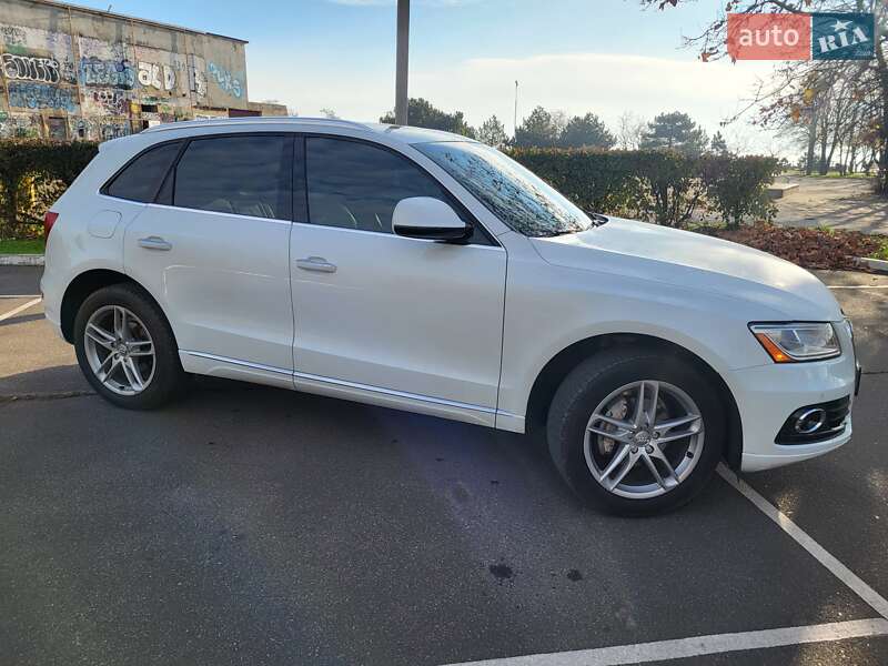 Позашляховик / Кросовер Audi Q5 2017 в Одесі фото 3 Позашляховик / Кросовер Audi Q5 2017 в Одесі