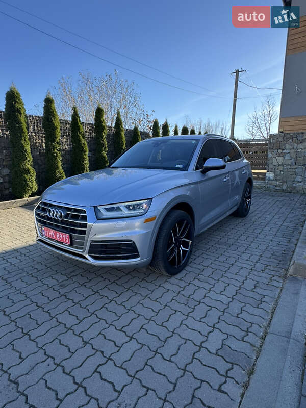 Позашляховик / Кросовер Audi Q5 2018 в Стрию