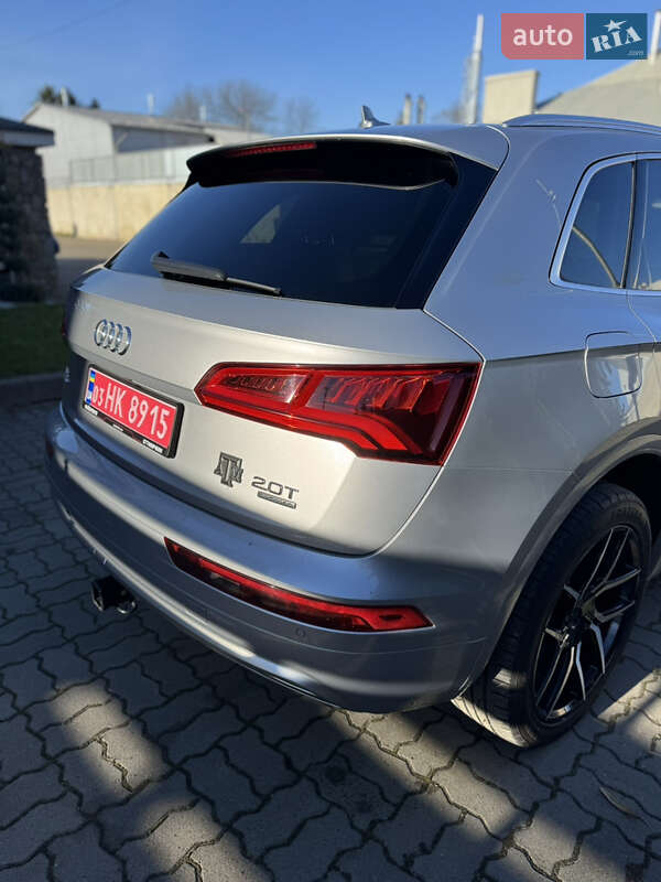 Позашляховик / Кросовер Audi Q5 2018 в Стрию