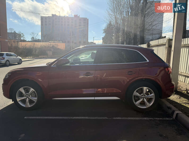Внедорожник / Кроссовер Audi Q5 2019 в Тернополе фото 2 Внедорожник / Кроссовер Audi Q5 2019 в Тернополе