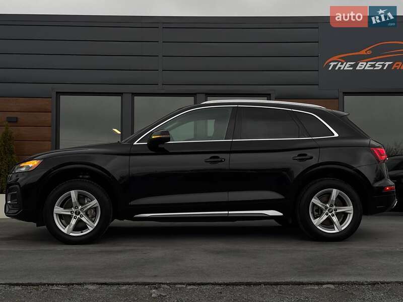Позашляховик / Кросовер Audi Q5 2020 в Рівному