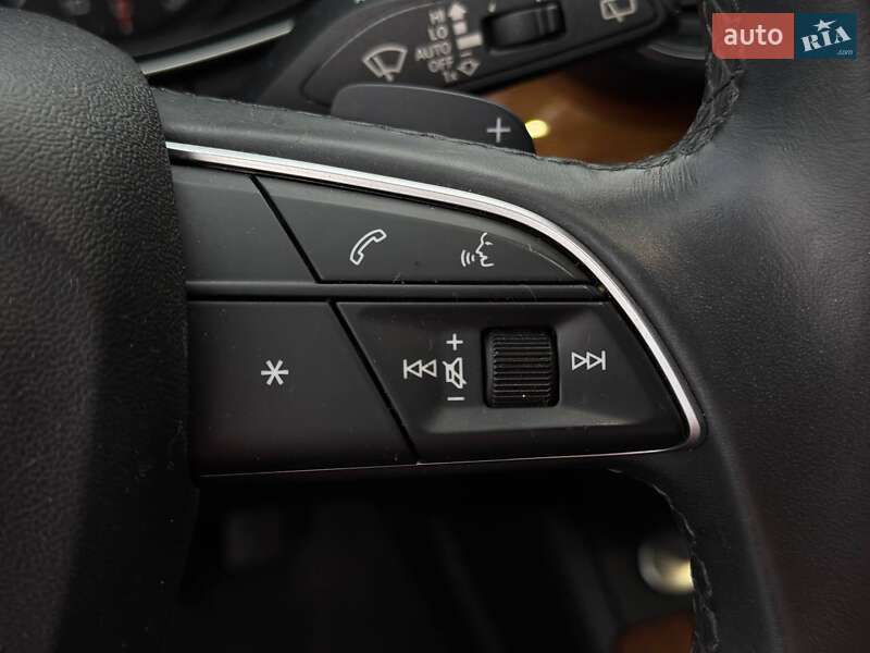 Позашляховик / Кросовер Audi Q5 2020 в Рівному