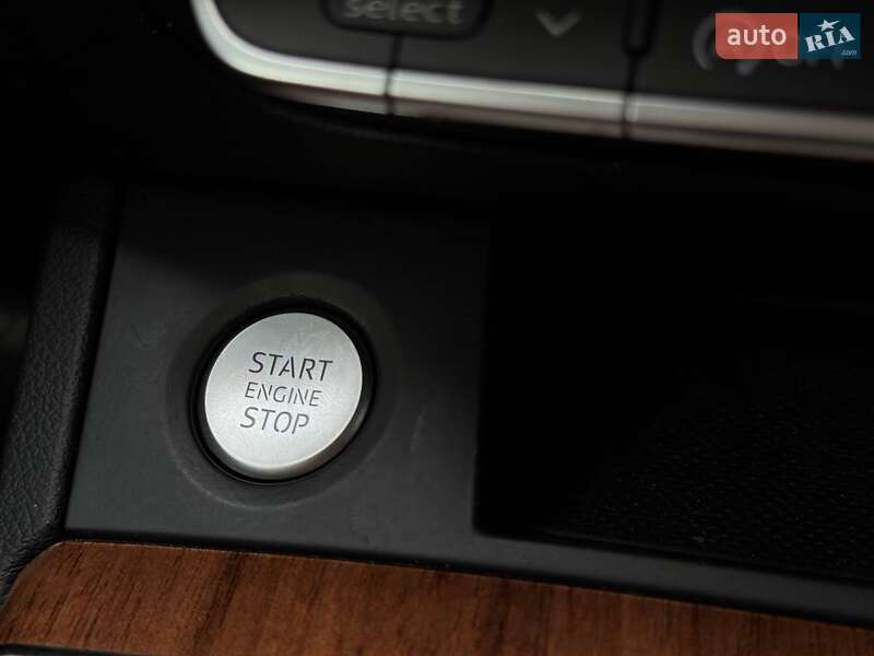 Позашляховик / Кросовер Audi Q5 2020 в Рівному