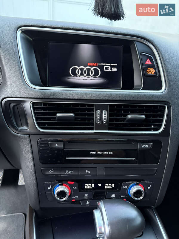 Внедорожник / Кроссовер Audi Q5 2016 в Львове