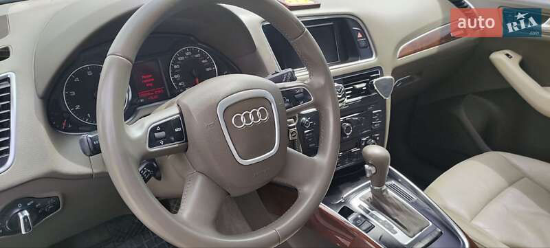 Позашляховик / Кросовер Audi Q5 2012 в Кам'янець-Подільському