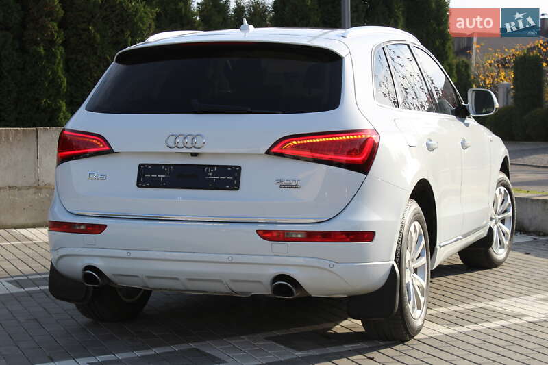 Внедорожник / Кроссовер Audi Q5 2015 в Ровно