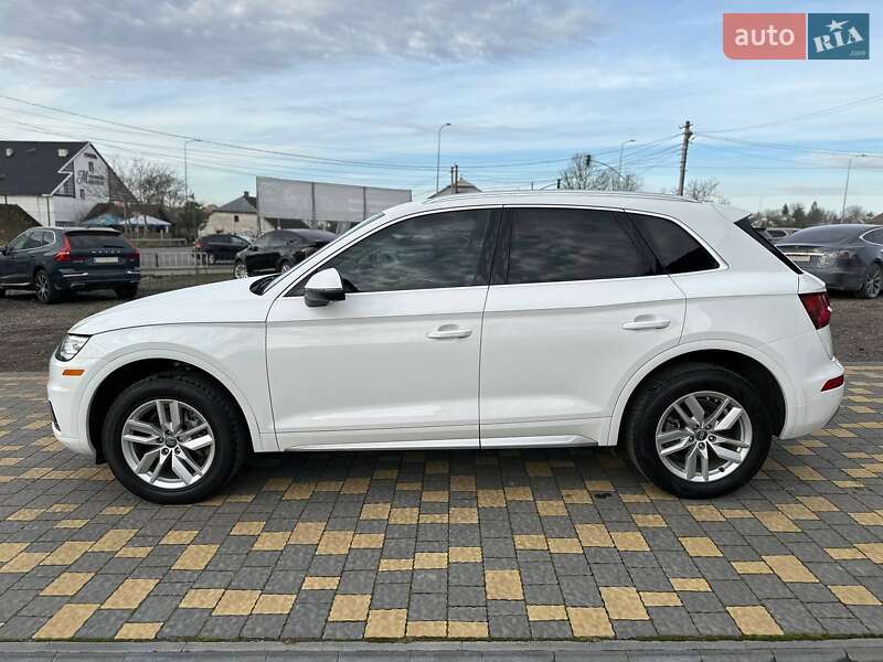 Позашляховик / Кросовер Audi Q5 2020 в Львові фото 9 Позашляховик / Кросовер Audi Q5 2020 в Львові
