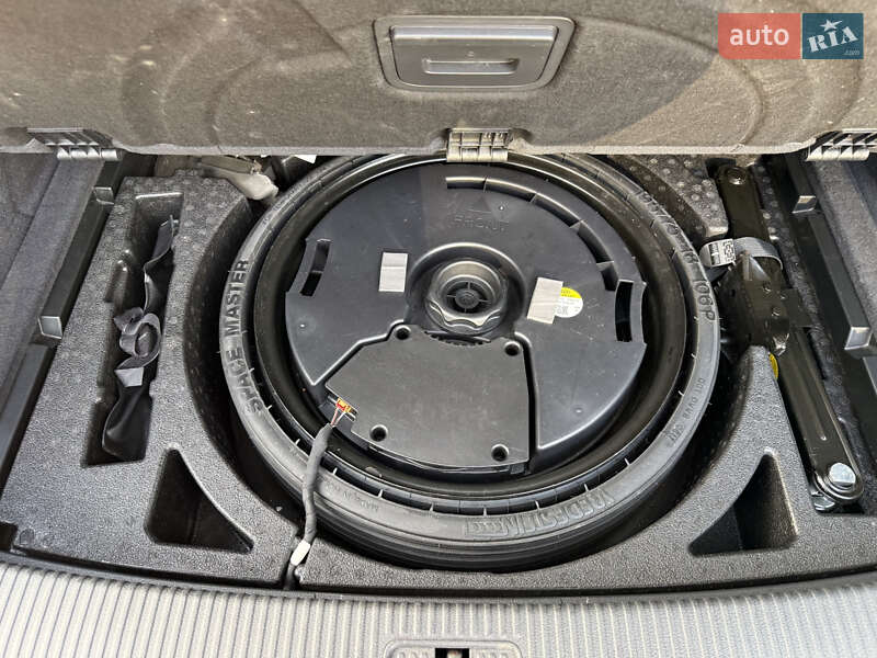 Позашляховик / Кросовер Audi Q5 2017 в Києві