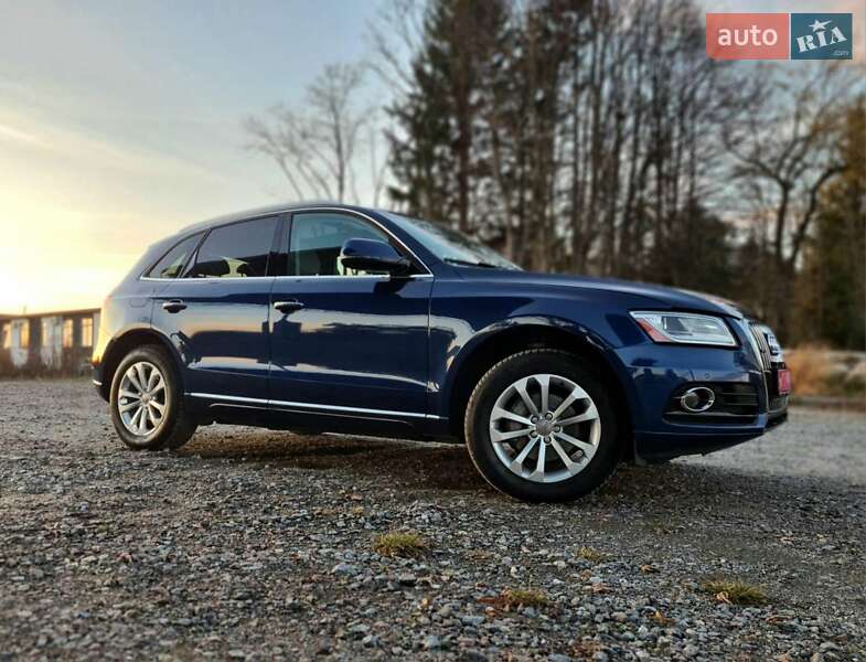Внедорожник / Кроссовер Audi Q5 2015 в Самборе