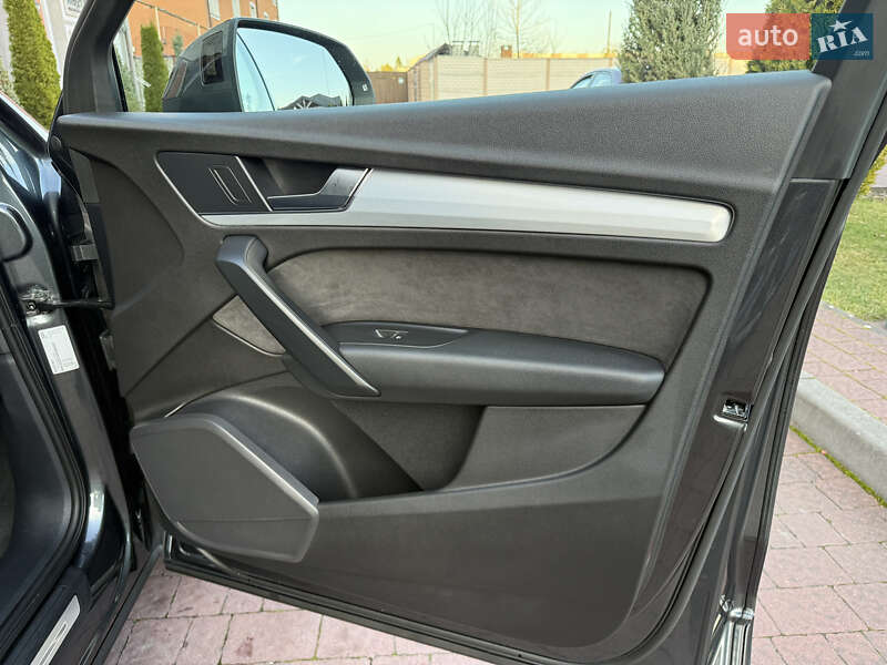 Позашляховик / Кросовер Audi Q5 2016 в Стрию фото 60 Позашляховик / Кросовер Audi Q5 2016 в Стрию