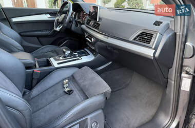 Внедорожник / Кроссовер Audi Q5 2016 в Стрые